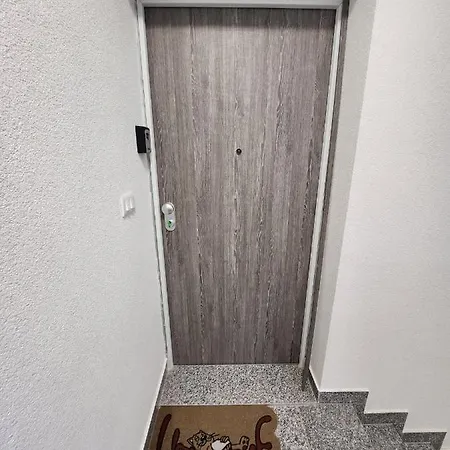 Feel Good View 트로기르