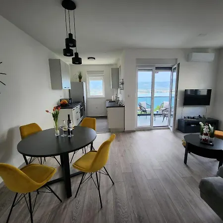 Feel Good View * Трогир