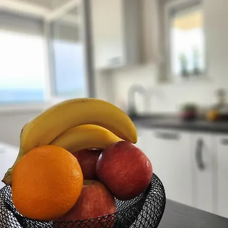 Апартаменты Feel Good View Трогир